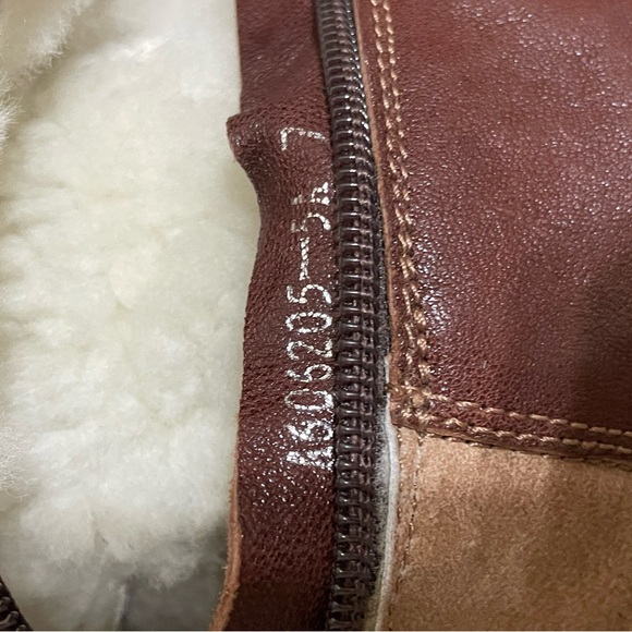 CHARLES DAVID Brown Tan Buckle Moto Sherpa Lined Boots Size 37 US 6.5 - Picture 4 of 16